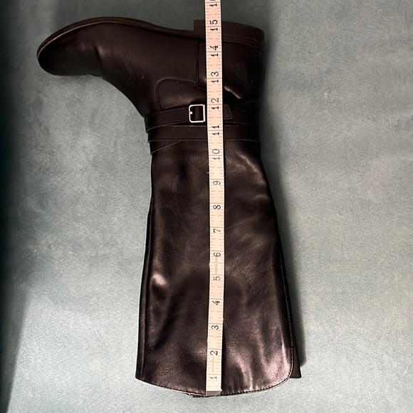 Shoes - Black faux leather boots